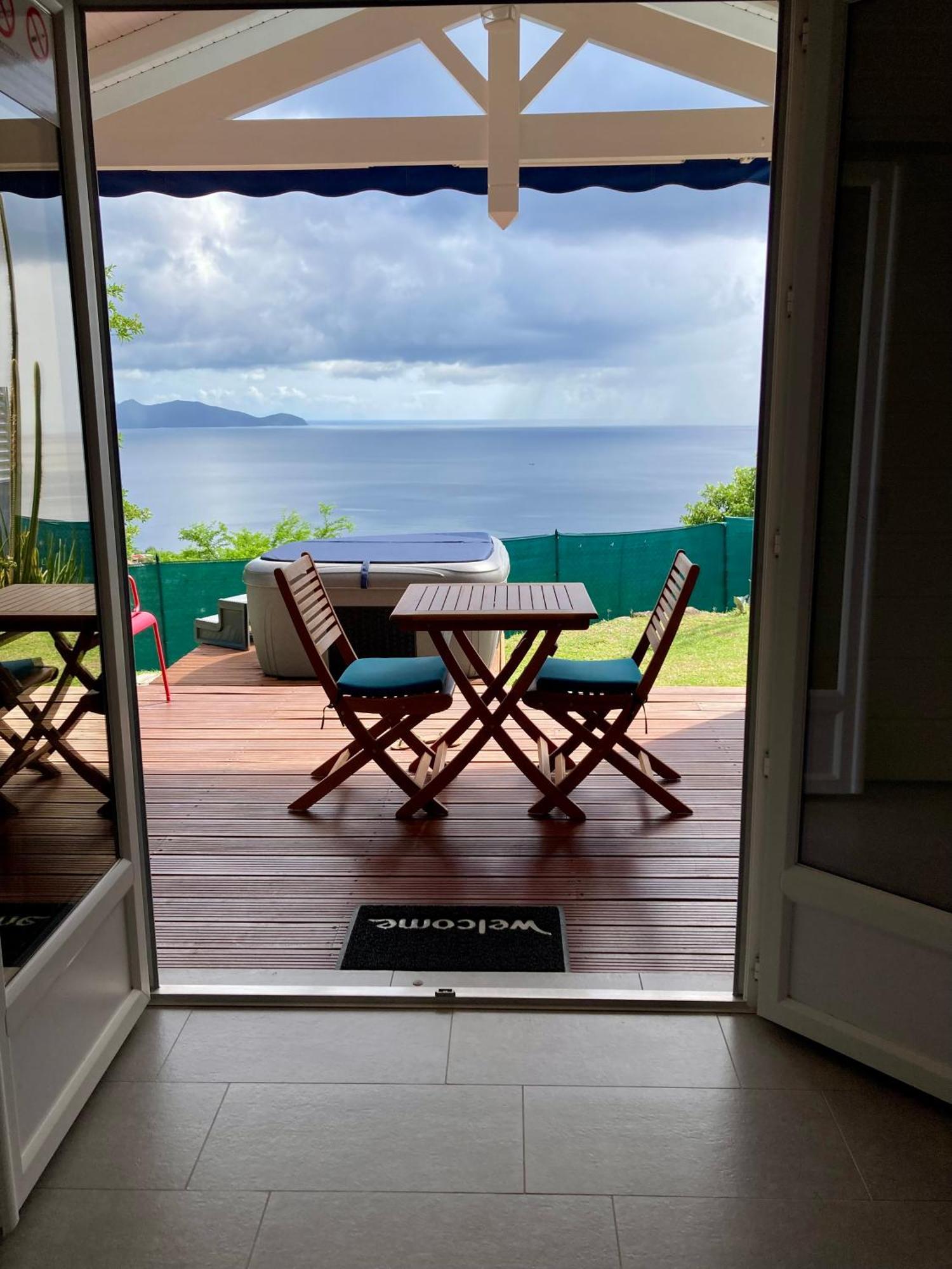 Bungalow Palbéa supérieur avec SPA et vue mer Schoelcher Exterior foto