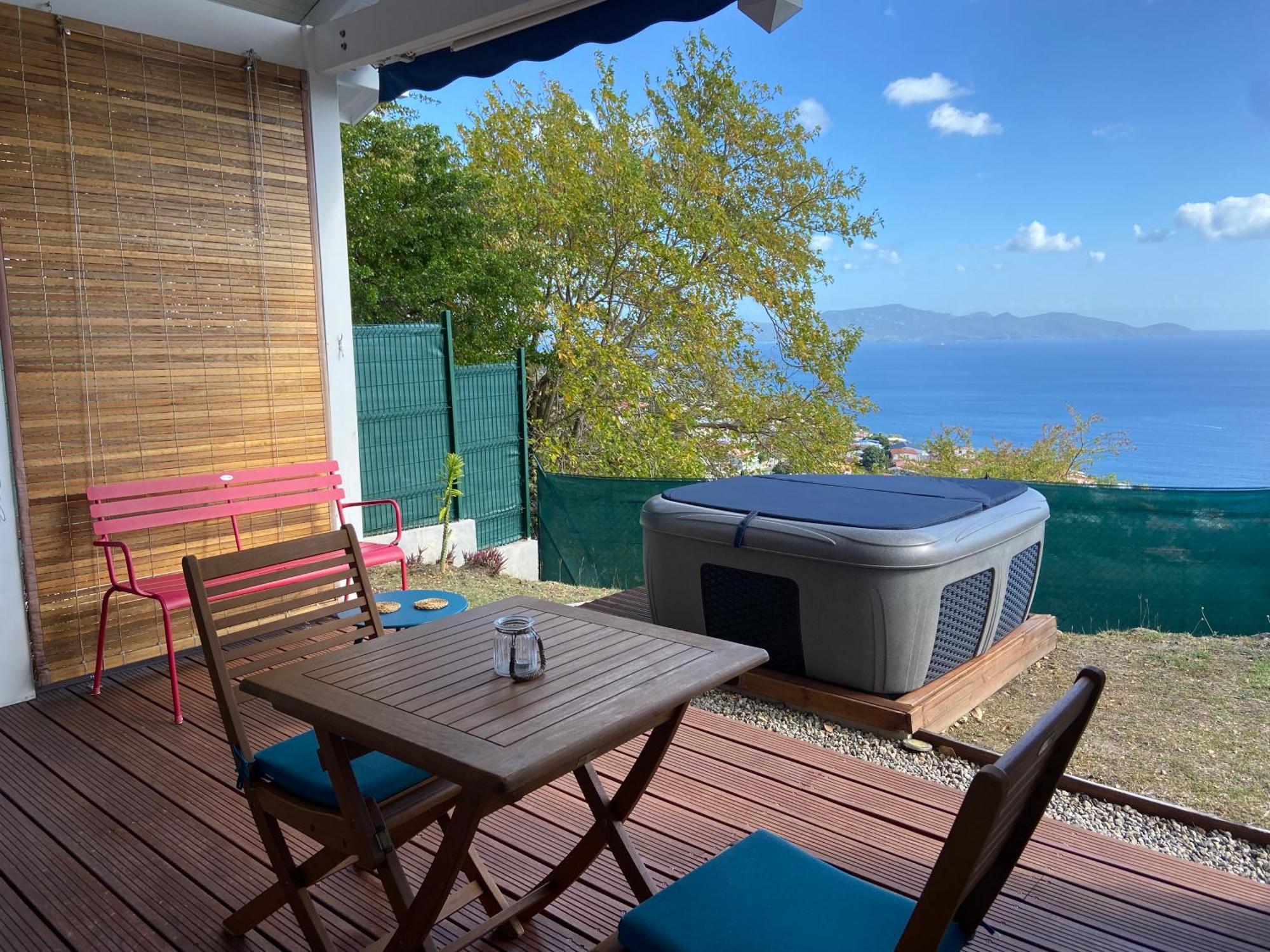 Bungalow Palbéa supérieur avec SPA et vue mer Schoelcher Exterior foto